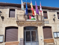 IU COMUNIDAD: LA BANDERA PALESTINA EN BAÑOS DE VALDEARADOS